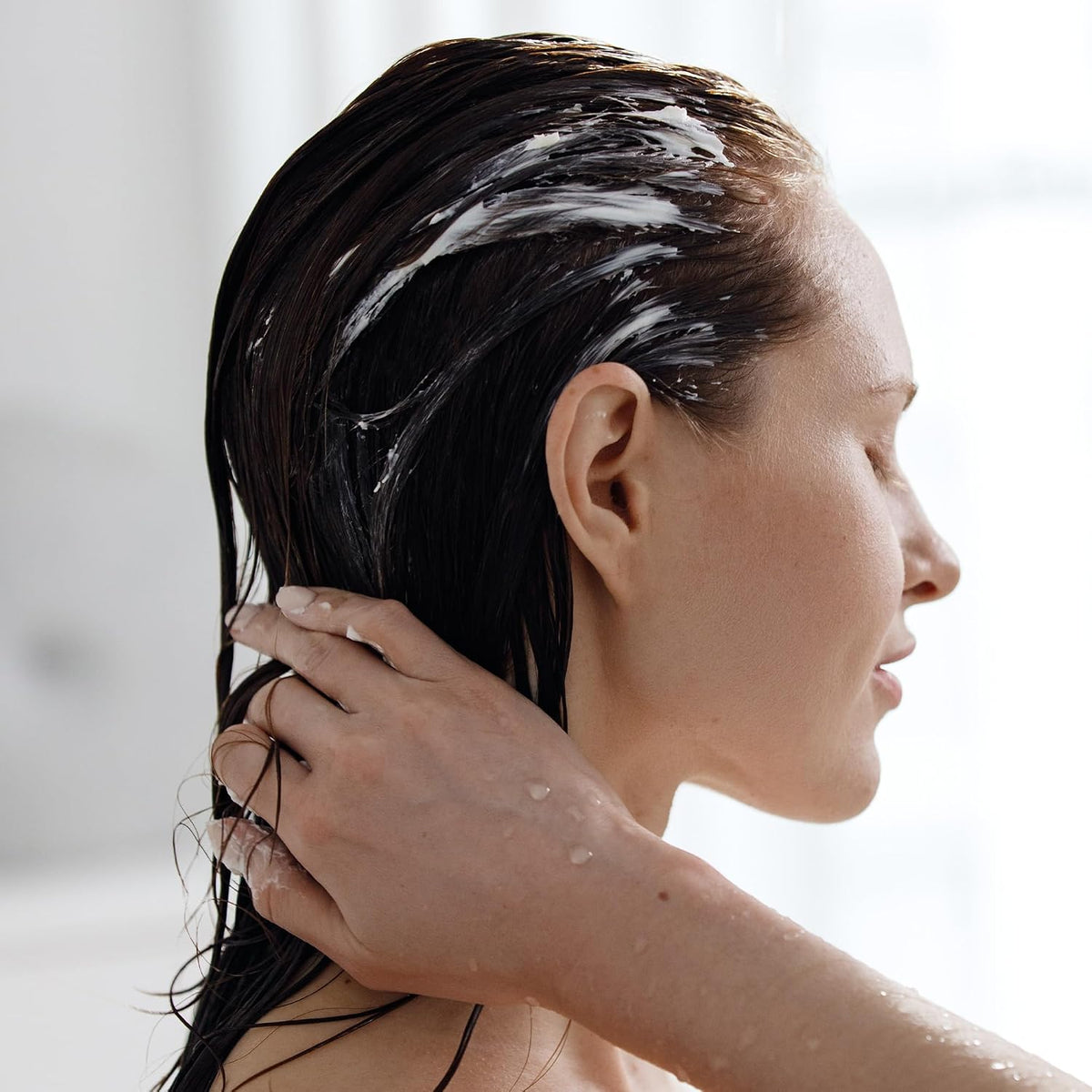 Kristin Ess Hair The One Signature Conditioner for Dry Damaged Hair - Moisturizes, Smooths, Detangles + Softens Hair - Sulfate Free, Color + Keratin Safe, 33.8 fl. oz.